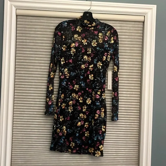 AQUA Puckered Lace Dress Floral/Mulit - Picture 12 of 14